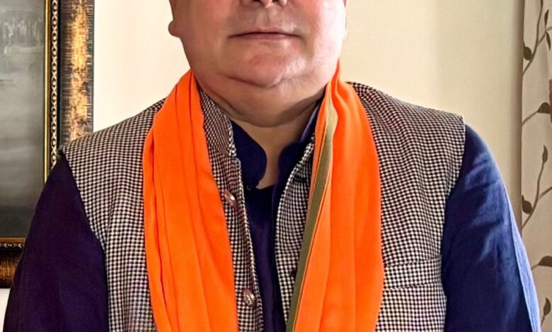 आतंकवाद के खिलाफ पुरा हिंदू समाज मोदी के फैसले के साथ खड़ा : सुधीर शर्मा आतंकवाद के खिलाफ पुरा हिंदू समाज मोदी के फैसले के साथ खड़ा : सुधीर शर्मा