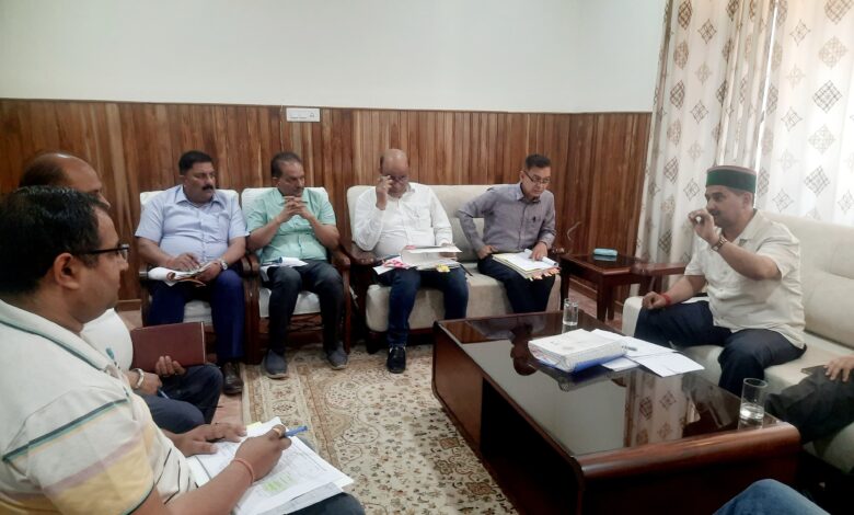 विकास कार्यों मे गुणवत्ता का रखें विशेष ध्यान: केवल सिंह पठानिया विकास कार्यों मे गुणवत्ता का रखें विशेष ध्यान: केवल सिंह पठानिया