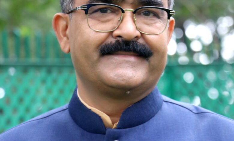 “मुख्य सचिव प्रभोध सक्सेना को तत्काल निलंबित करे सरकार – निजी आयोजन में नाम, कारोबारी मेहमान और अब सफेद झूठ: बिक्रम सिंह ठाकुर” “मुख्य सचिव प्रभोध सक्सेना को तत्काल निलंबित करे सरकार – निजी आयोजन में नाम, कारोबारी मेहमान और अब सफेद झूठ: बिक्रम सिंह ठाकुर”