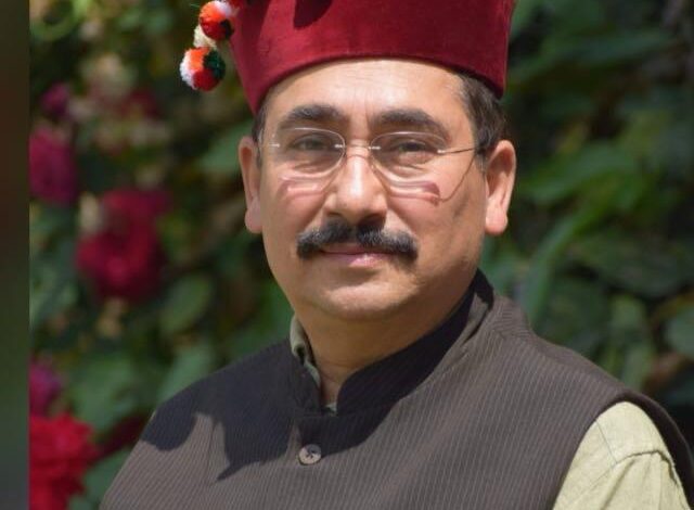 शिक्षकों की आवाज कुचल रही सरकार, विपिन परमार ने जड़ा आरोप शिक्षकों की आवाज कुचल रही सरकार, विपिन परमार ने जड़ा आरोप