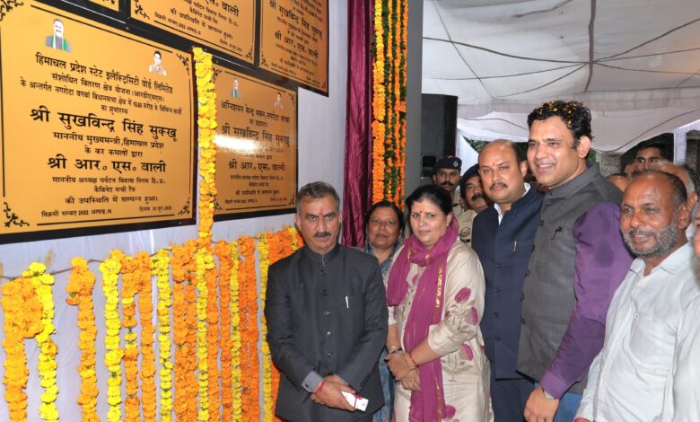 मुख्यमंत्री ने नगरोटा-बगवां विधानसभा क्षेत्र को 36 करोड़ रुपये की विकासात्मक परियोजनाओं की सौगात दी मुख्यमंत्री ने नगरोटा-बगवां विधानसभा क्षेत्र को 36 करोड़ रुपये की विकासात्मक परियोजनाओं की सौगात दी