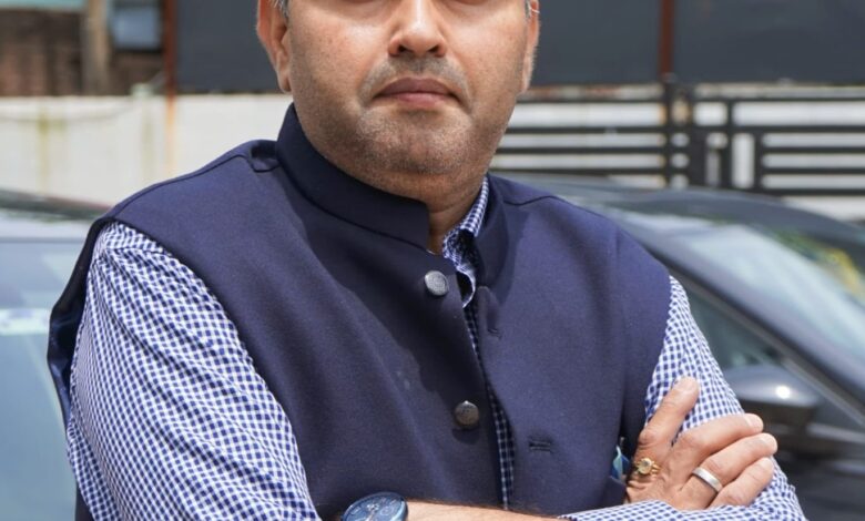 आपदा पीड़ितों को छोड़ सुक्खू सरकार मित्रों को खुश कर रही: विश्व चक्षु आपदा पीड़ितों को छोड़ सुक्खू सरकार मित्रों को खुश कर रही: विश्व चक्षु