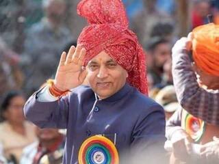 मुख्यमंत्री बताएं क्या हिम केयर के लाभार्थियों को भी मिलेगा रोबोटिक सर्जरी का लाभ : जयराम ठाकुर मुख्यमंत्री बताएं क्या हिम केयर के लाभार्थियों को भी मिलेगा रोबोटिक सर्जरी का लाभ : जयराम ठाकुर