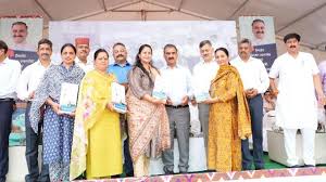 उर्मिला राणा ने मुख्यमंत्री राहत कोष में भेंट किए 5 हजार रुपये
