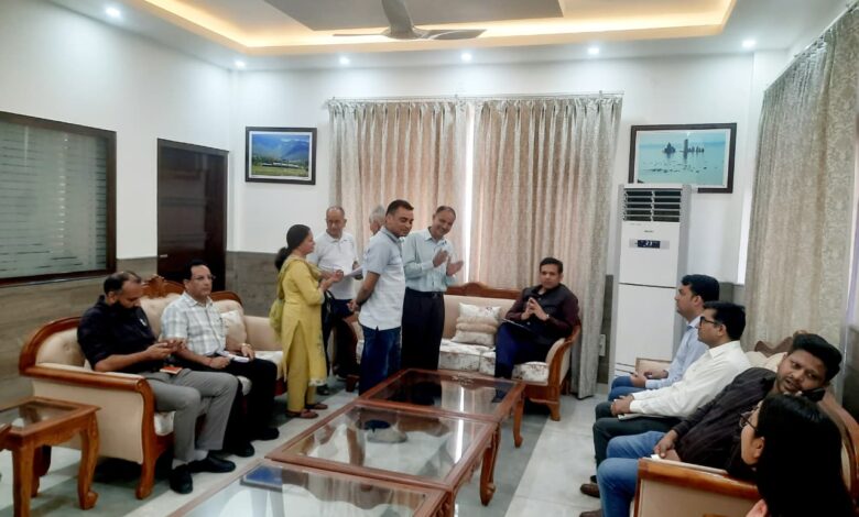 पंचायतों के समग्र विकास के लिए कारगर कदम उठाएं अधिकारी: बाली पंचायतों के समग्र विकास के लिए कारगर कदम उठाएं अधिकारी: बाली