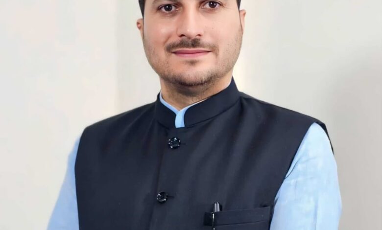 विश्व मान रहा मोदी का लोहा, भारत बनेगा फिर से ‘सोने की चिड़िया’ – राकेश जम्वाल विश्व मान रहा मोदी का लोहा, भारत बनेगा फिर से ‘सोने की चिड़िया’ – राकेश जम्वाल