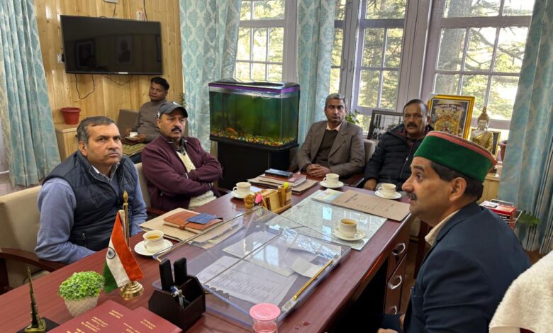 रैत में बनेगा राजीव गांधी डे बोर्डिंग स्कूल : केवल सिंह पठानिया रैत में बनेगा राजीव गांधी डे बोर्डिंग स्कूल : केवल सिंह पठानिया