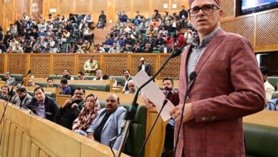 मुख्यमंत्री उमर अब्दुल्ला ने पूर्व राज्यपाल और दिवंगत सदस्यों को श्रद्धांजलि दी