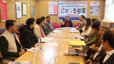 अतिरिक्त उपायुक्त विनय कुमार ने सड़क दुर्घटनाओं में कमी लाने पर दिया जोर